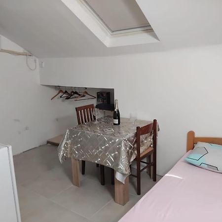 Apartments Maki Тиват Экстерьер фото